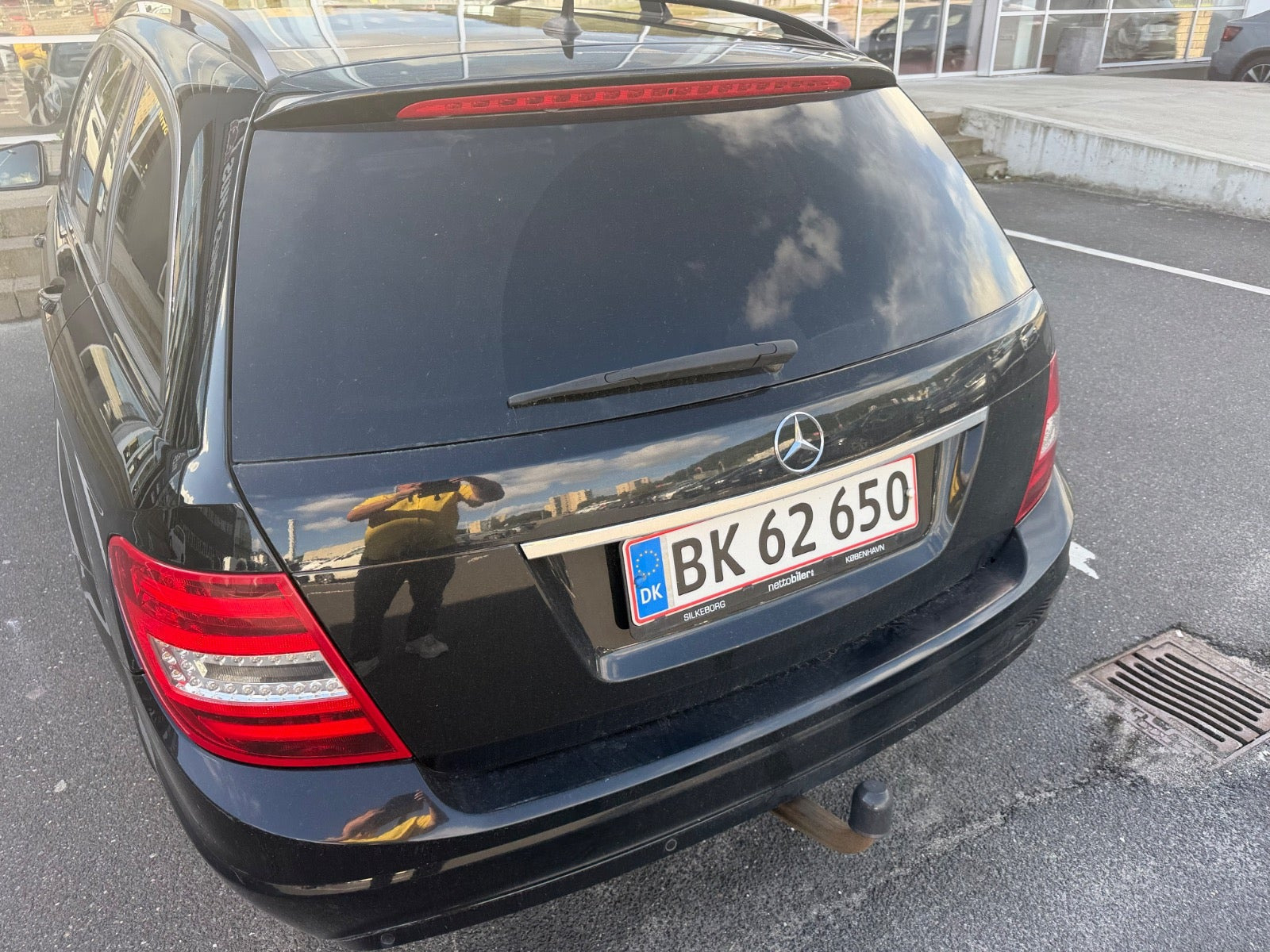 Sort Mercedes C200 fra 2013