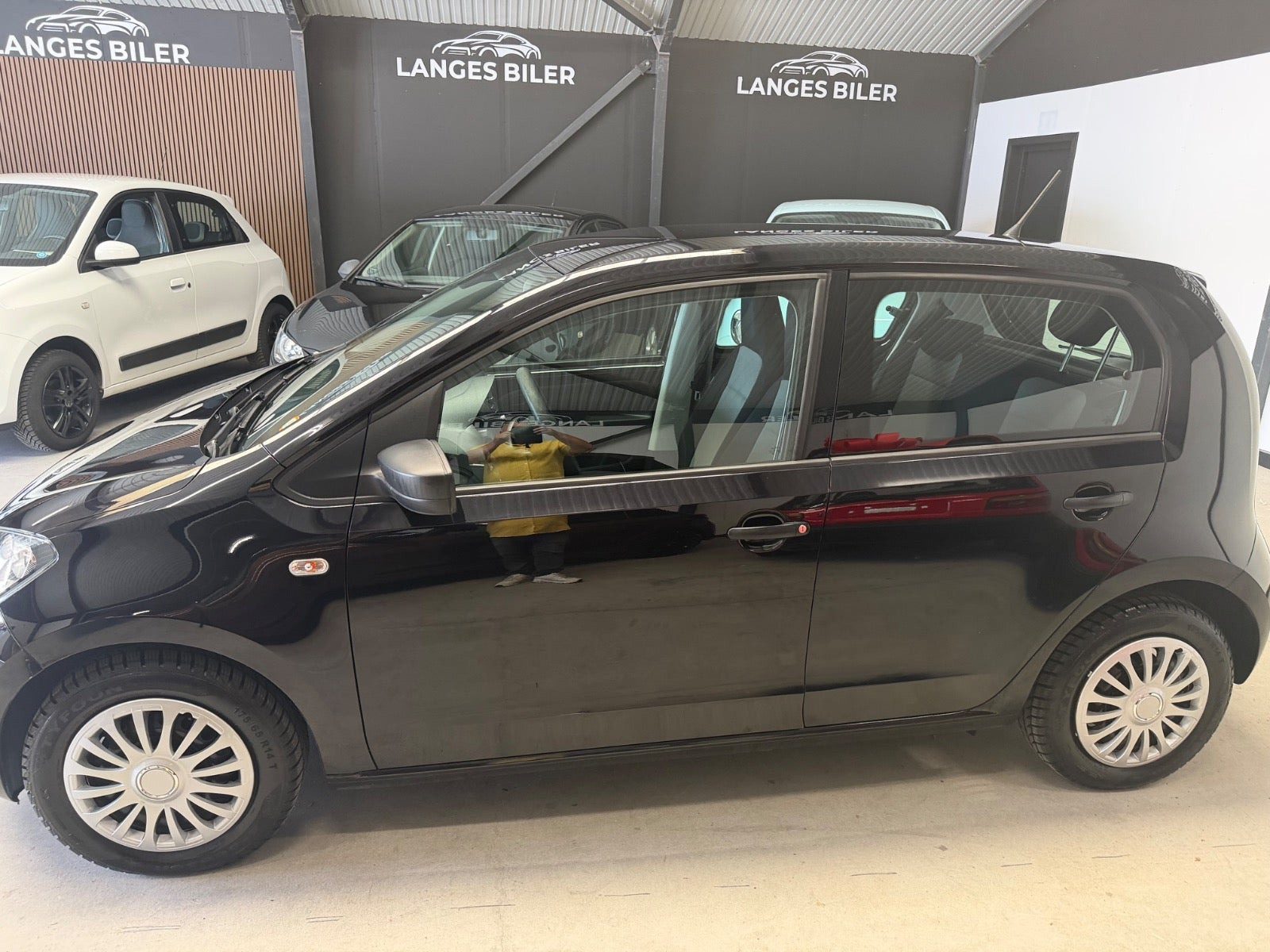 Sort Skoda Citigo fra 2014