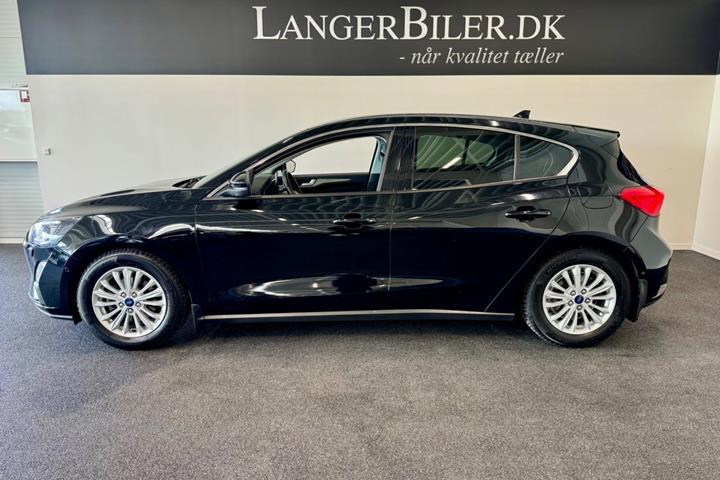 Sort Ford Focus fra 2019