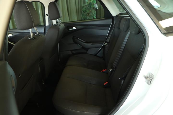 Grøn Ford Focus fra 2014