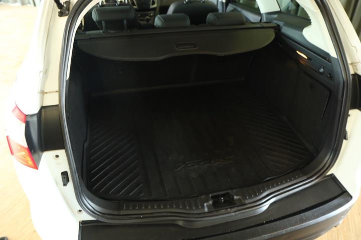 Grøn Ford Focus fra 2014