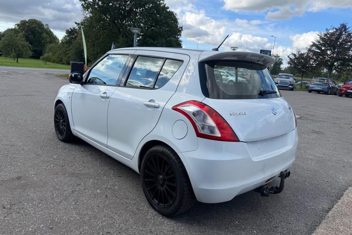 undefined Suzuki Swift fra 2012