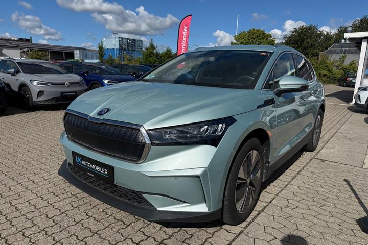 Gul Skoda Enyaq fra 2024