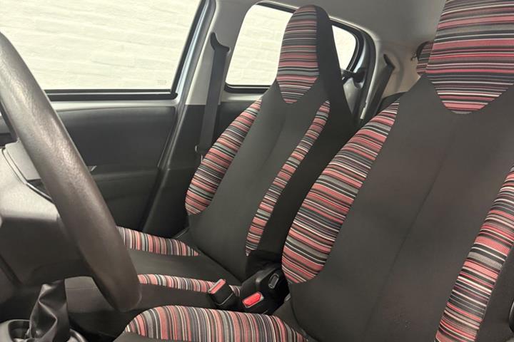 Sølv Citroën C1 fra 2017