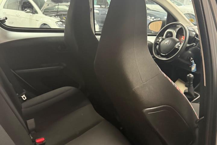 Sølv Citroën C1 fra 2017
