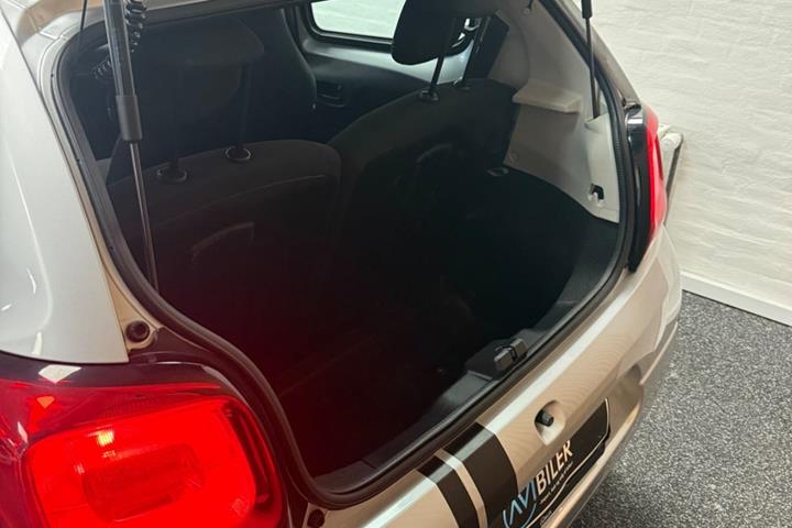 Sølv Citroën C1 fra 2017