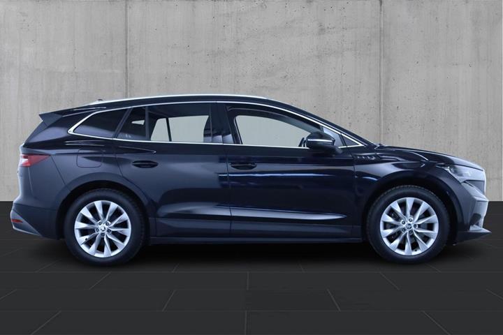 Sort Skoda Enyaq fra 2022