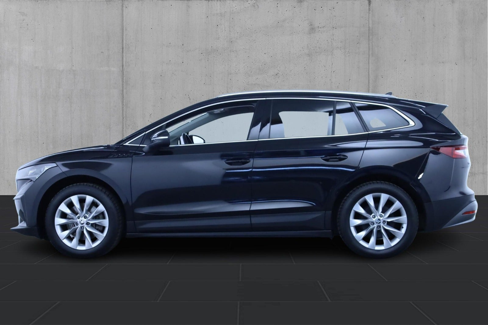 Sort Skoda Enyaq fra 2022