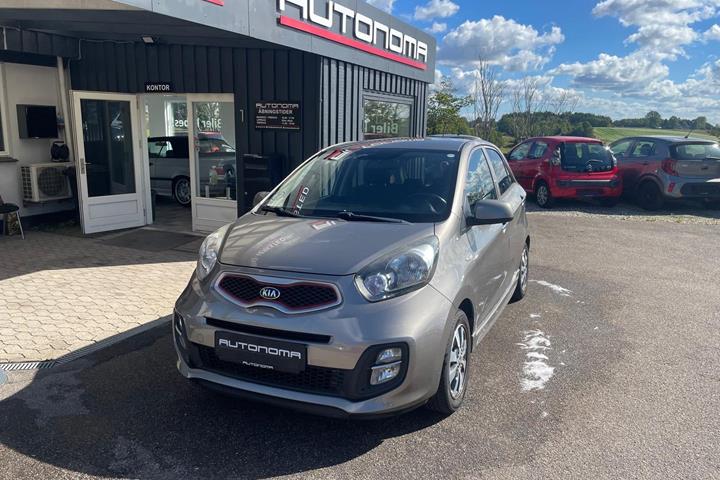 Brun Kia Picanto fra 2015