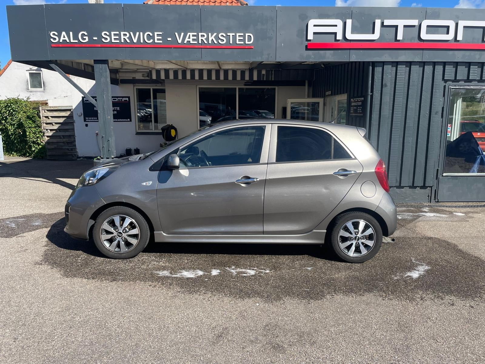 Brun Kia Picanto fra 2015