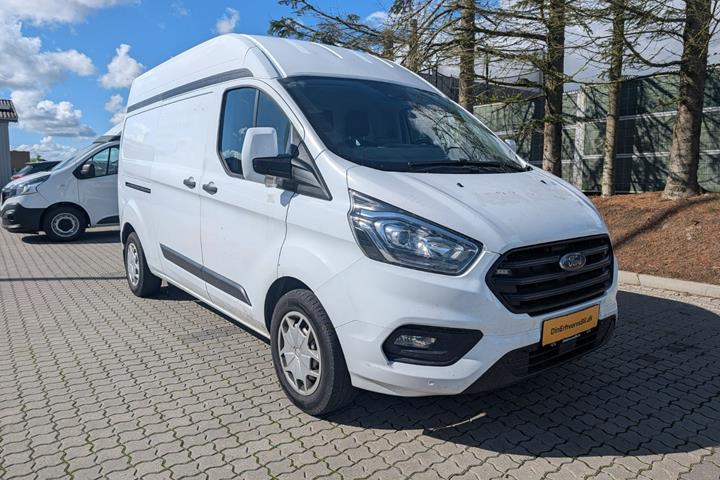 Hvid Ford Transit Custom 320 L2 fra 2021