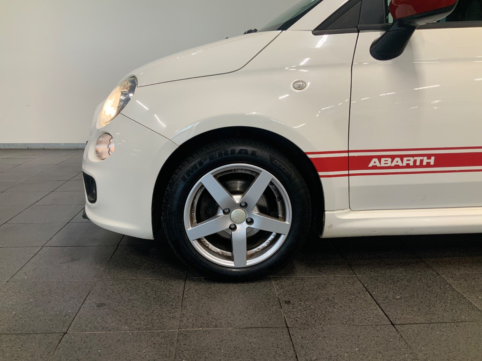 Hvid Fiat 500C fra 2013