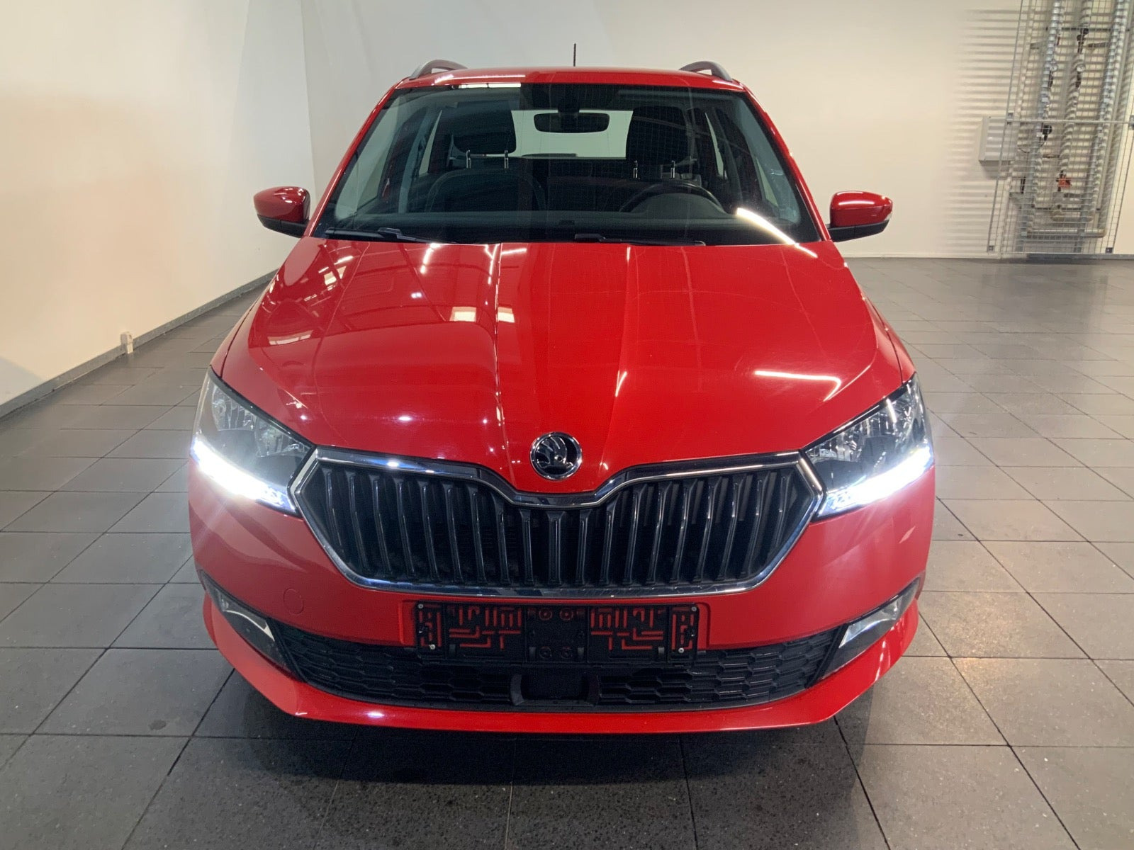 Rød Skoda Fabia fra 2019
