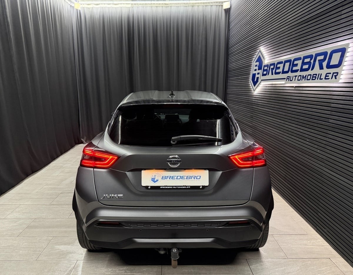 Grå Nissan Juke fra 2020