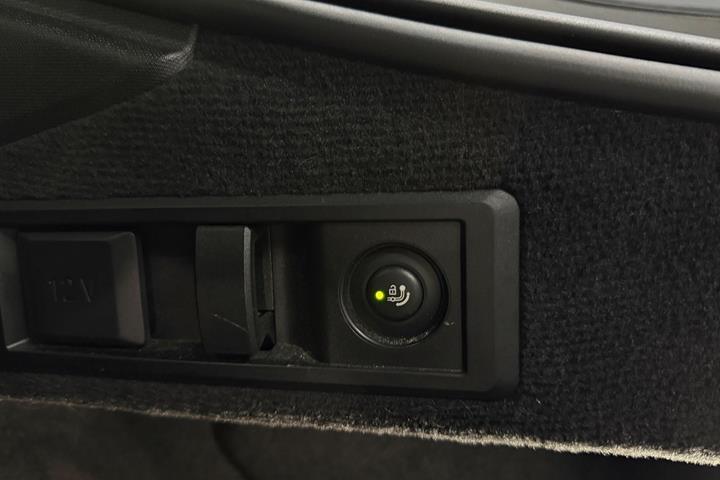 Grøn BMW i4 fra 2024