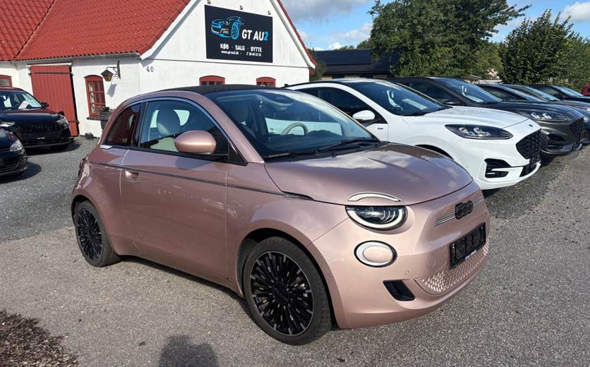Fiat 500e 42 la Prima Cabrio
