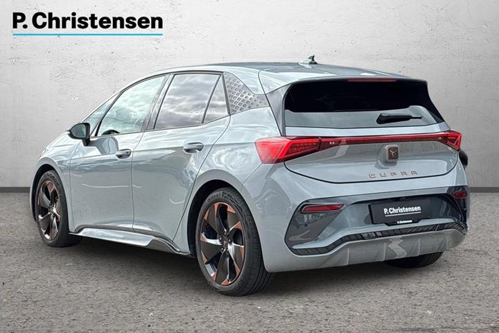 Grå Cupra Born fra 2023
