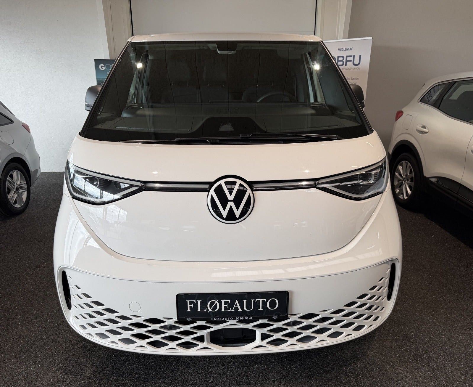 Hvid VW ID.Buzz fra 2023