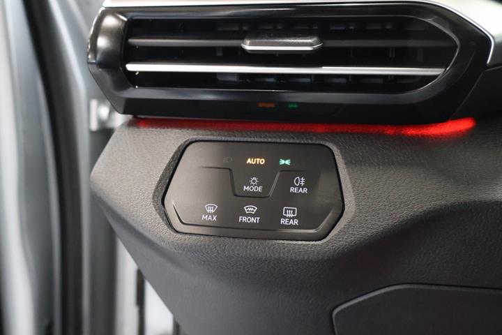 Sølv VW ID.4 fra 2024