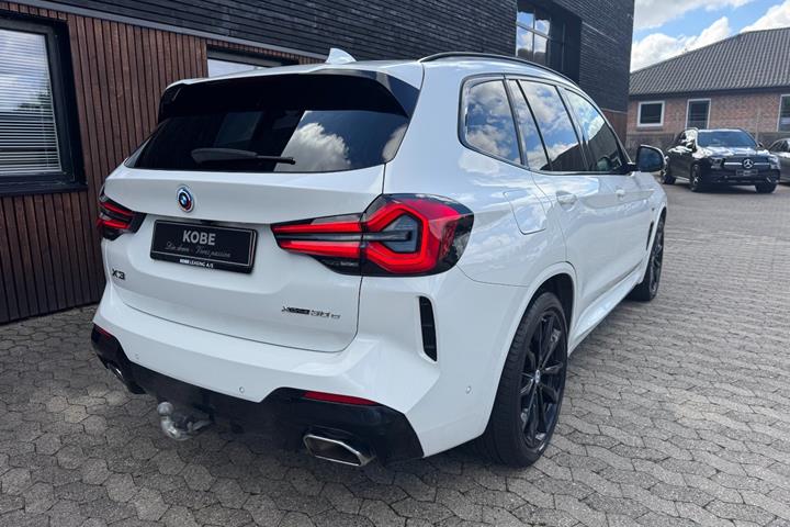 Hvid BMW X3 fra 2022