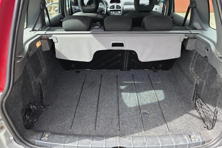 undefined Peugeot 206 fra 2006