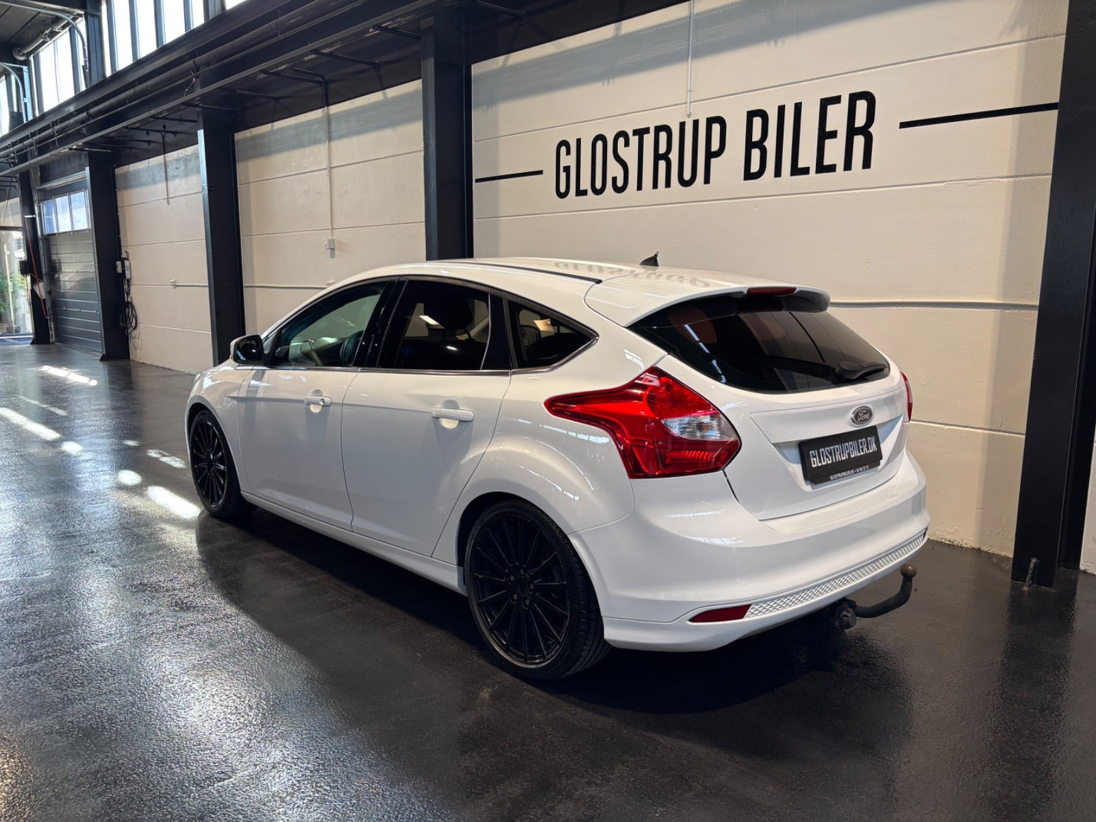 Hvid Ford Focus fra 2012
