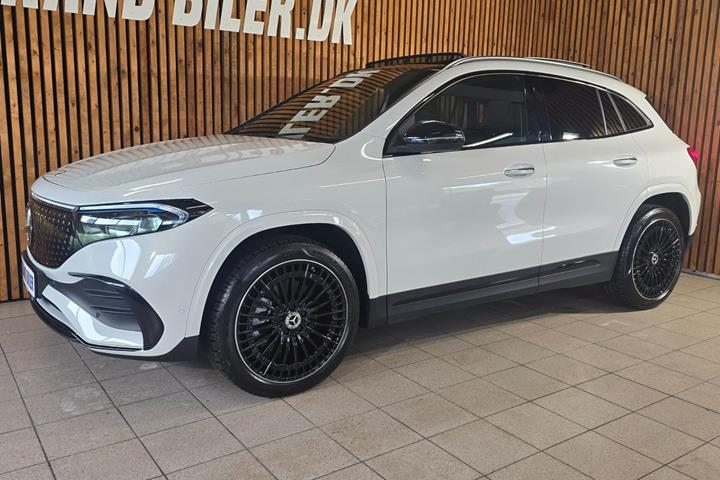 Hvid Mercedes EQA250+ fra 2024