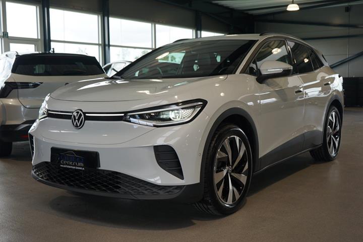 Hvid VW ID.4 fra 2025 set udefra