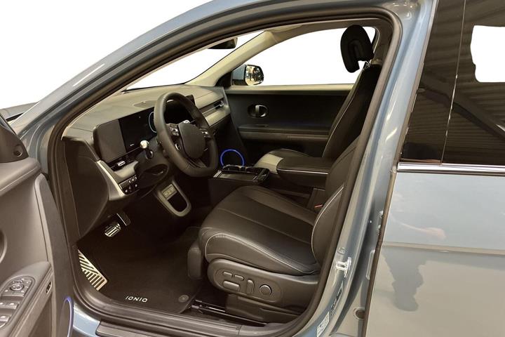 Blå Hyundai Ioniq 5 fra 2026