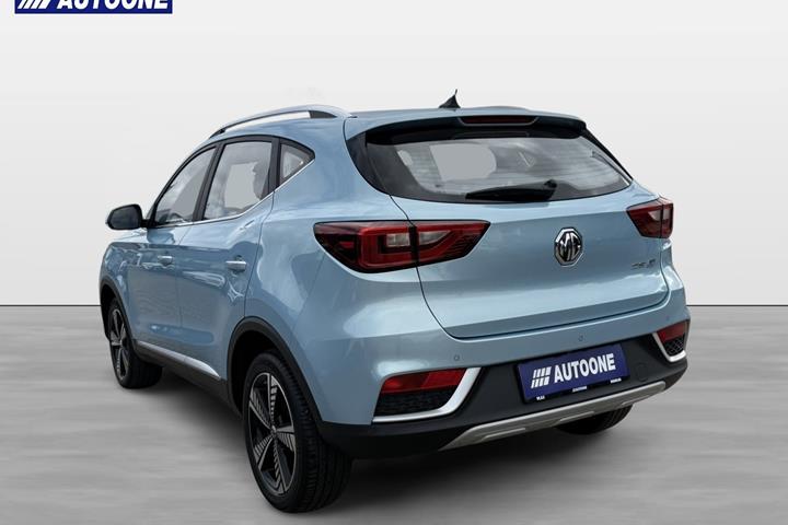 Blå MG ZS fra 2020