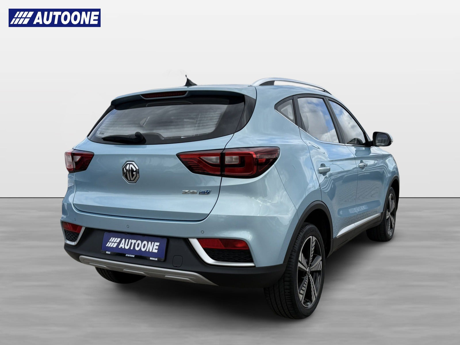 Blå MG ZS fra 2020