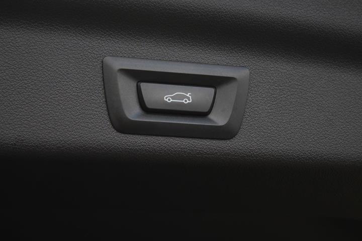 Sort BMW iX1 fra 2023