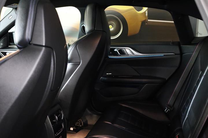 Sort BMW i4 fra 2022