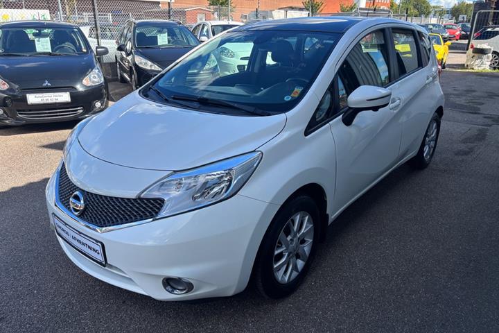 Hvid Nissan Note fra 2015