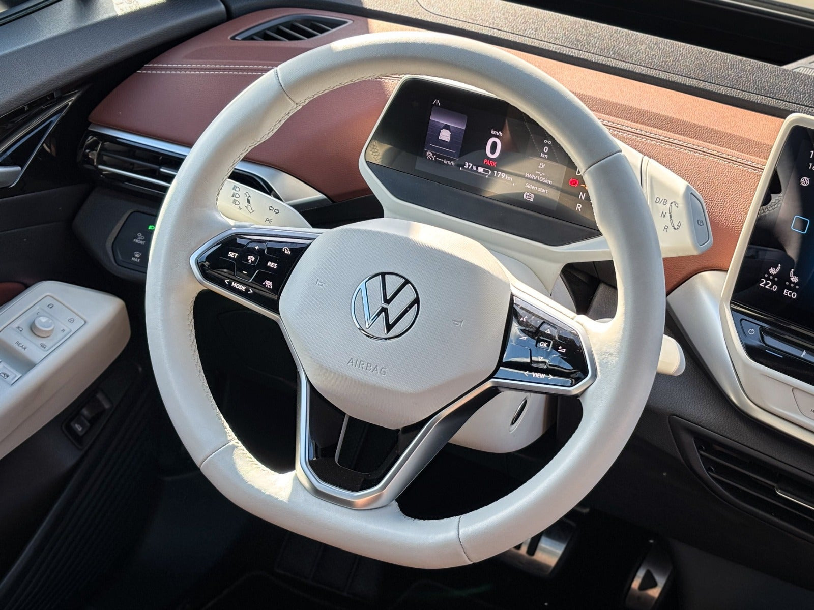 Grå VW ID.4 fra 2023