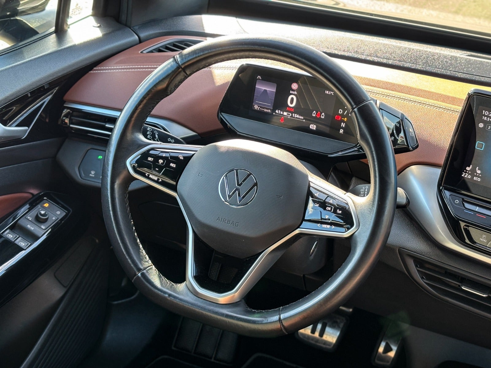 Grå VW ID.4 fra 2022