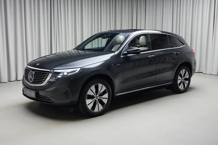 Grå Mercedes EQC400 fra 2021