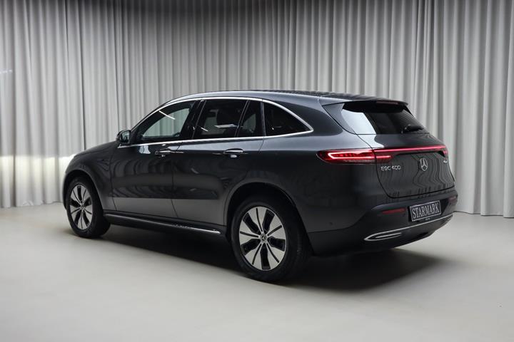 Grå Mercedes EQC400 fra 2021