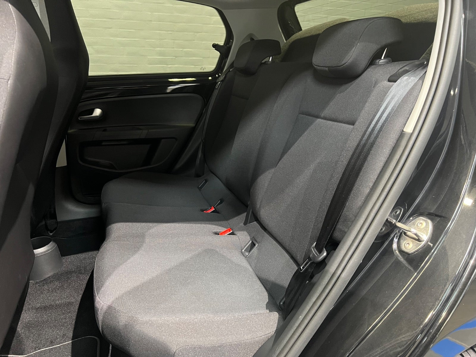 Sort VW E-UP! fra 2022