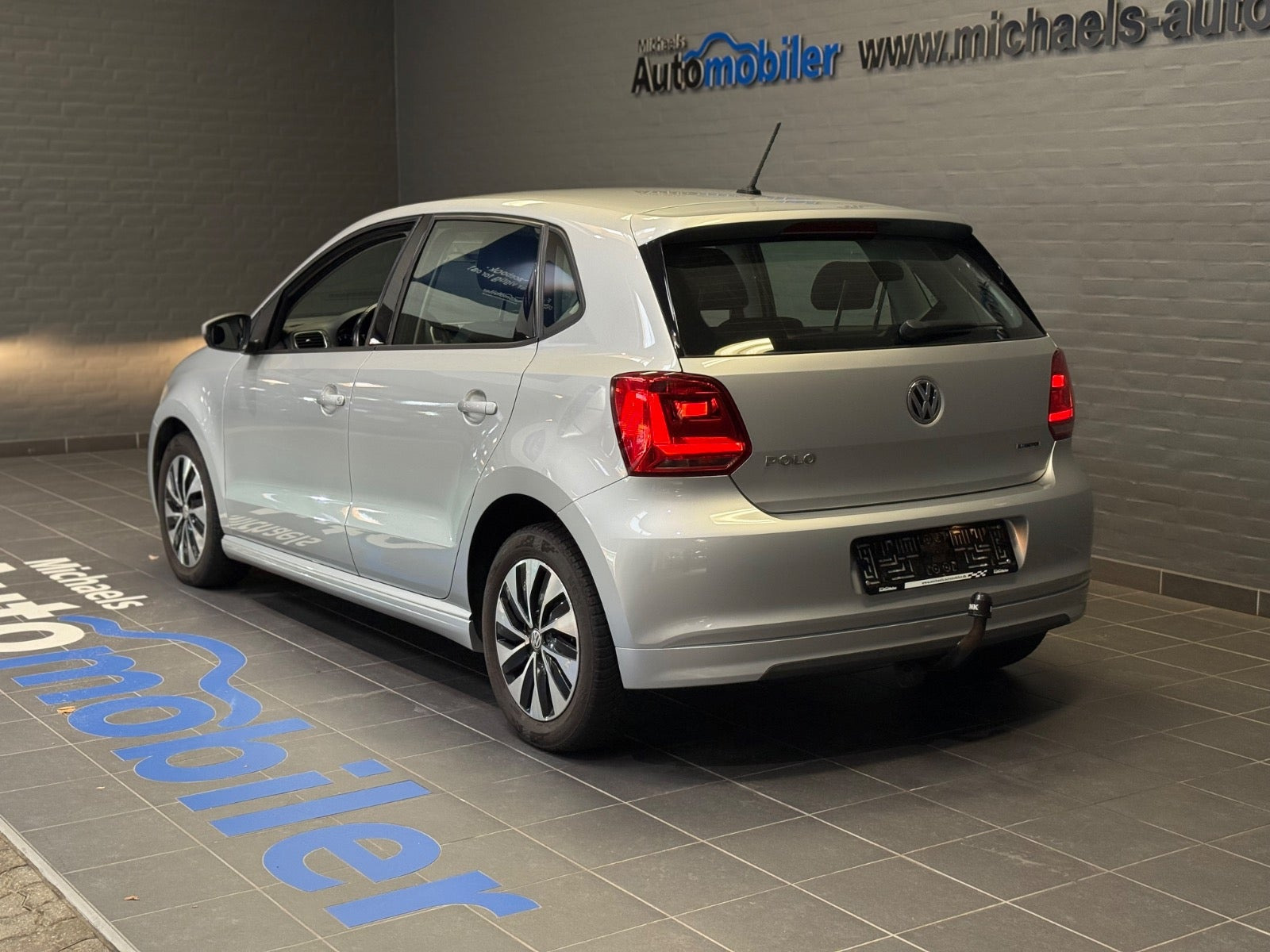 Sølv VW Polo fra 2017