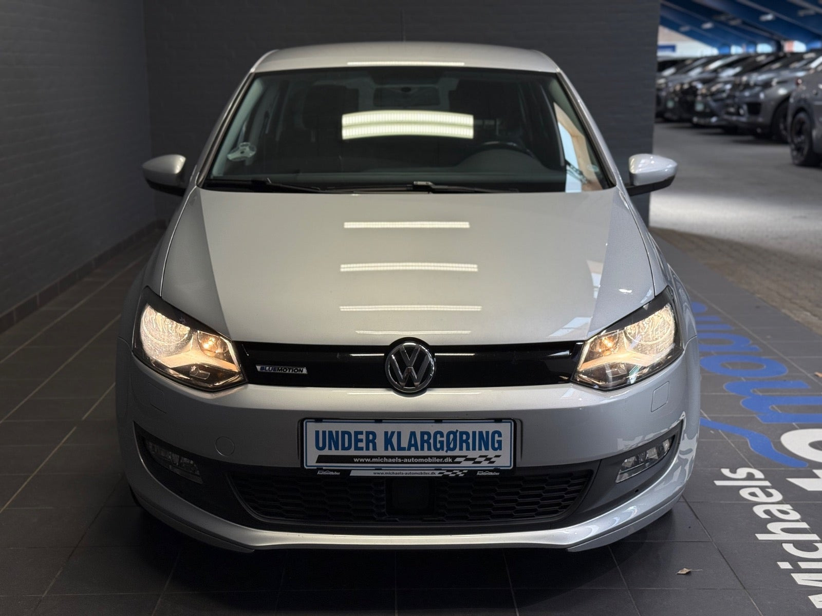 Sølv VW Polo fra 2017