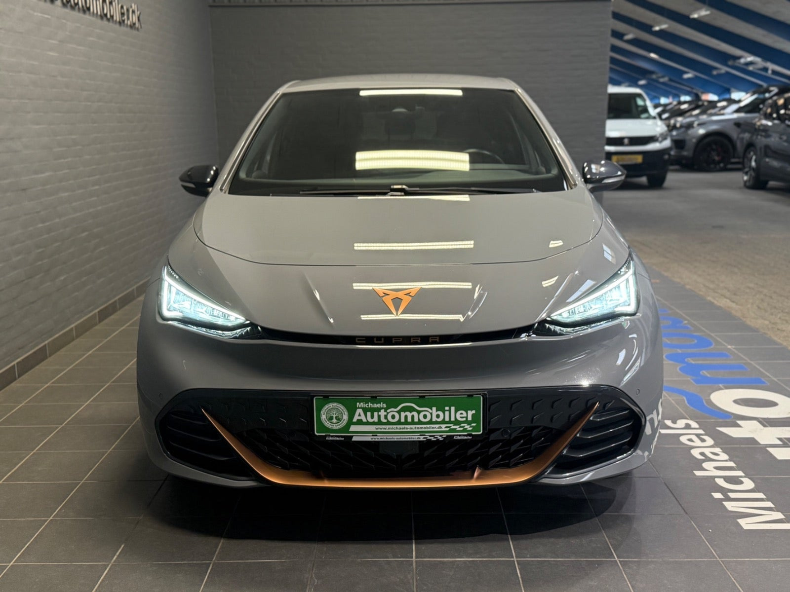 Grå Cupra Born fra 2024