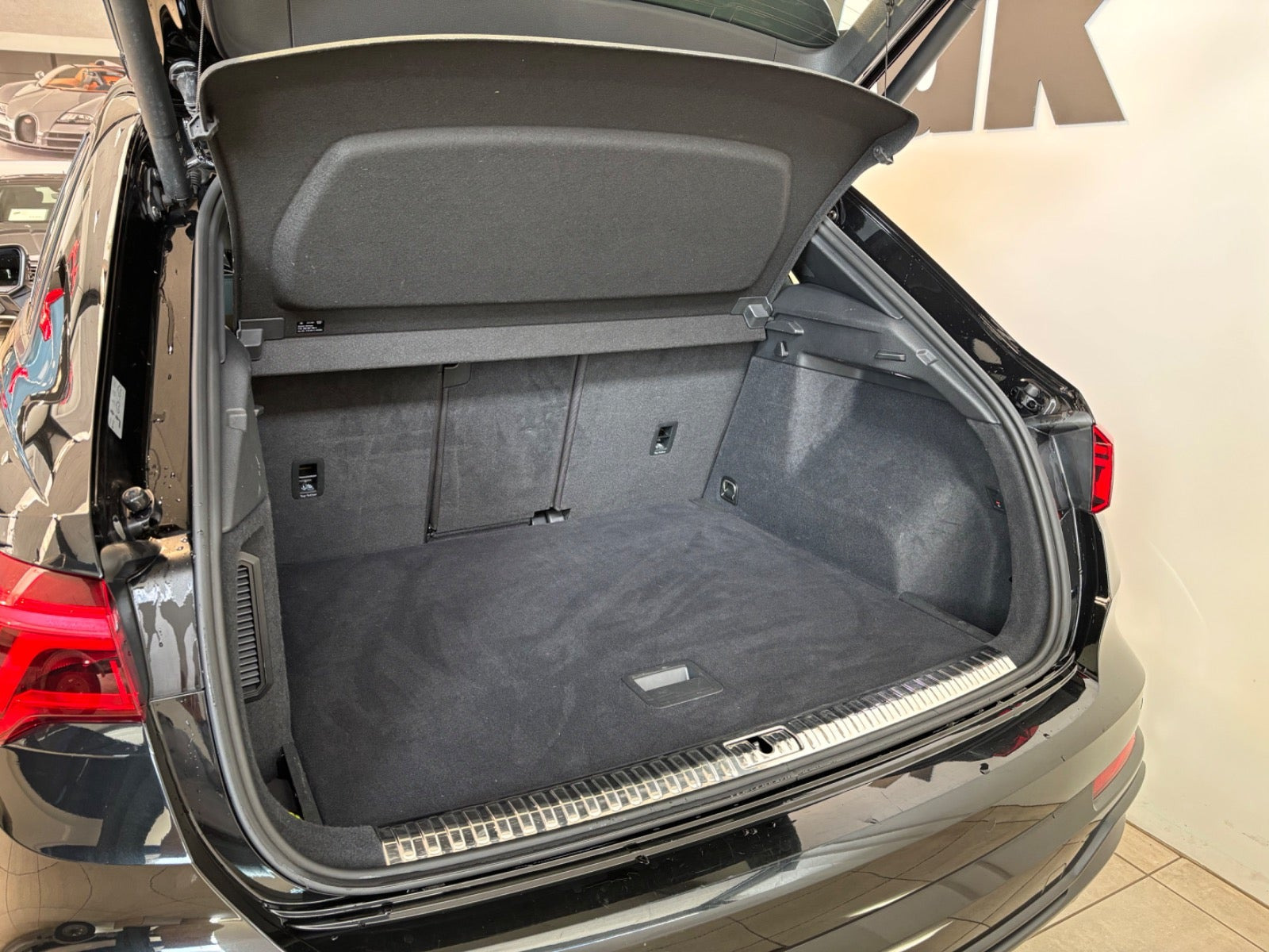 Sort Audi Q3 fra 2021