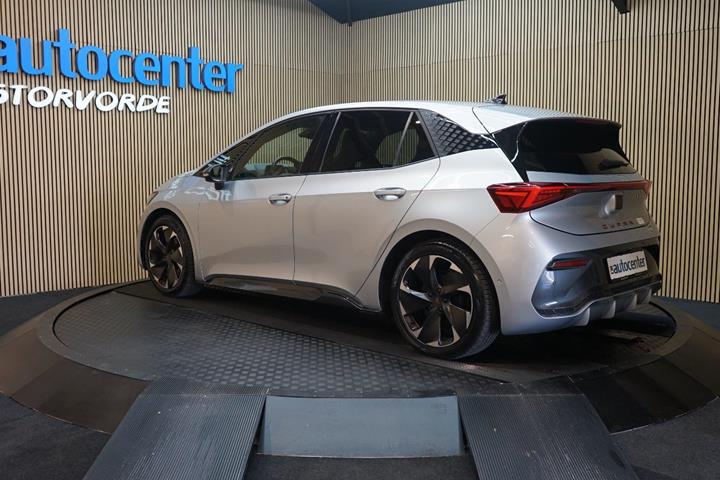 Gul Cupra Born fra 2023