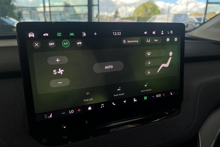 Sort Skoda Enyaq fra 2025
