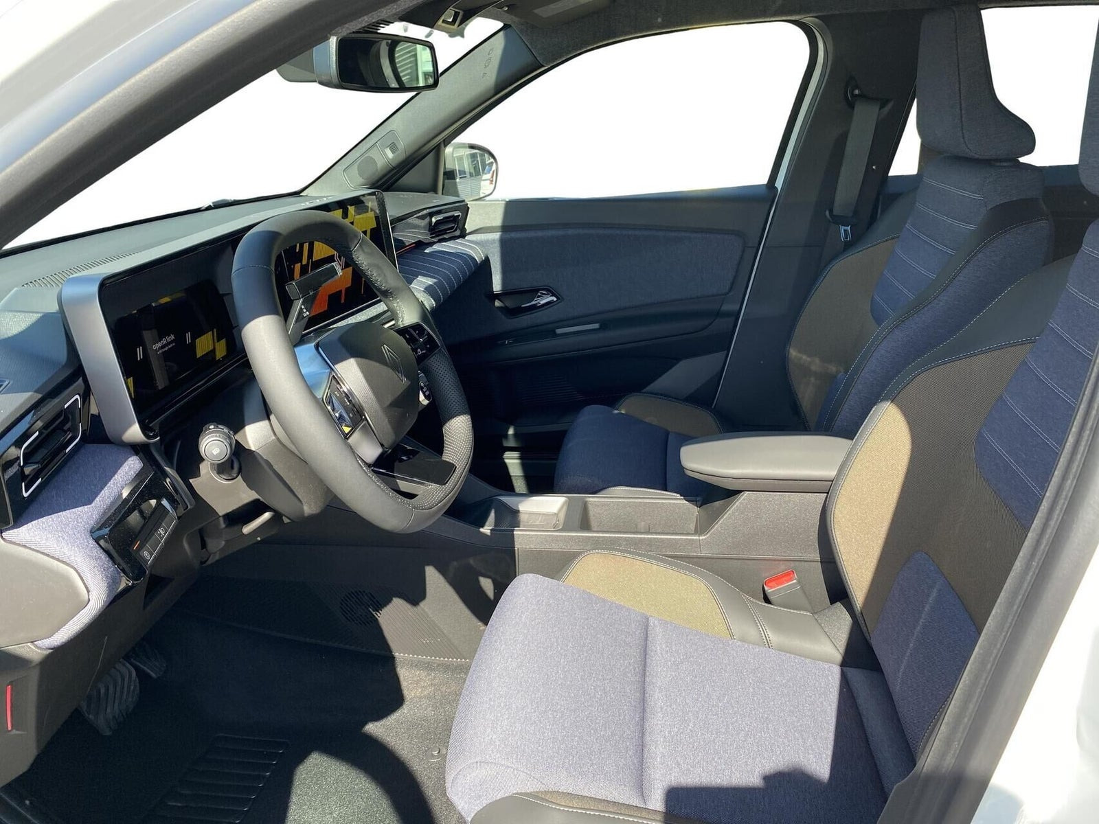 Hvid Renault 5 E-Tech fra 2026