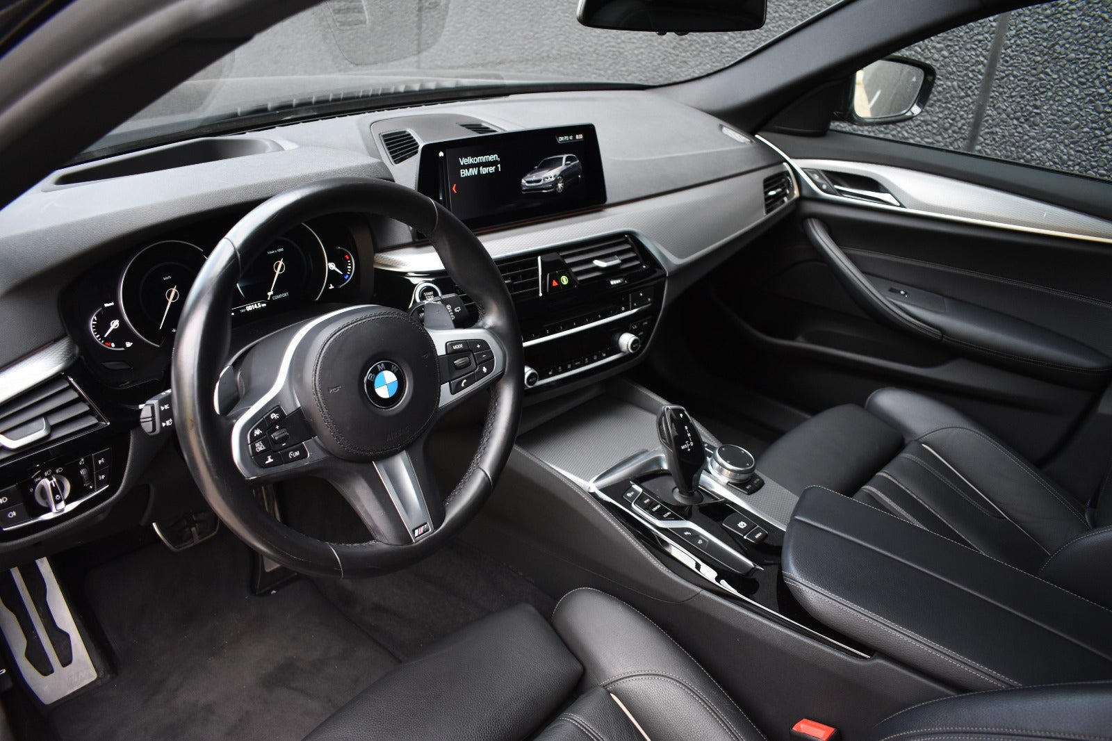Sort BMW 530d fra 2018