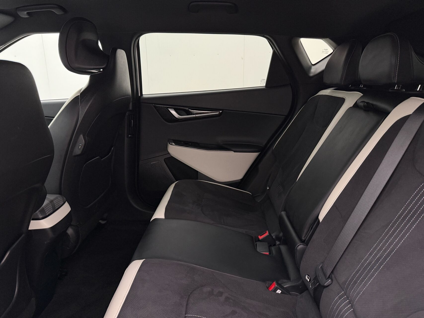 Hvid Kia EV6 fra 2023