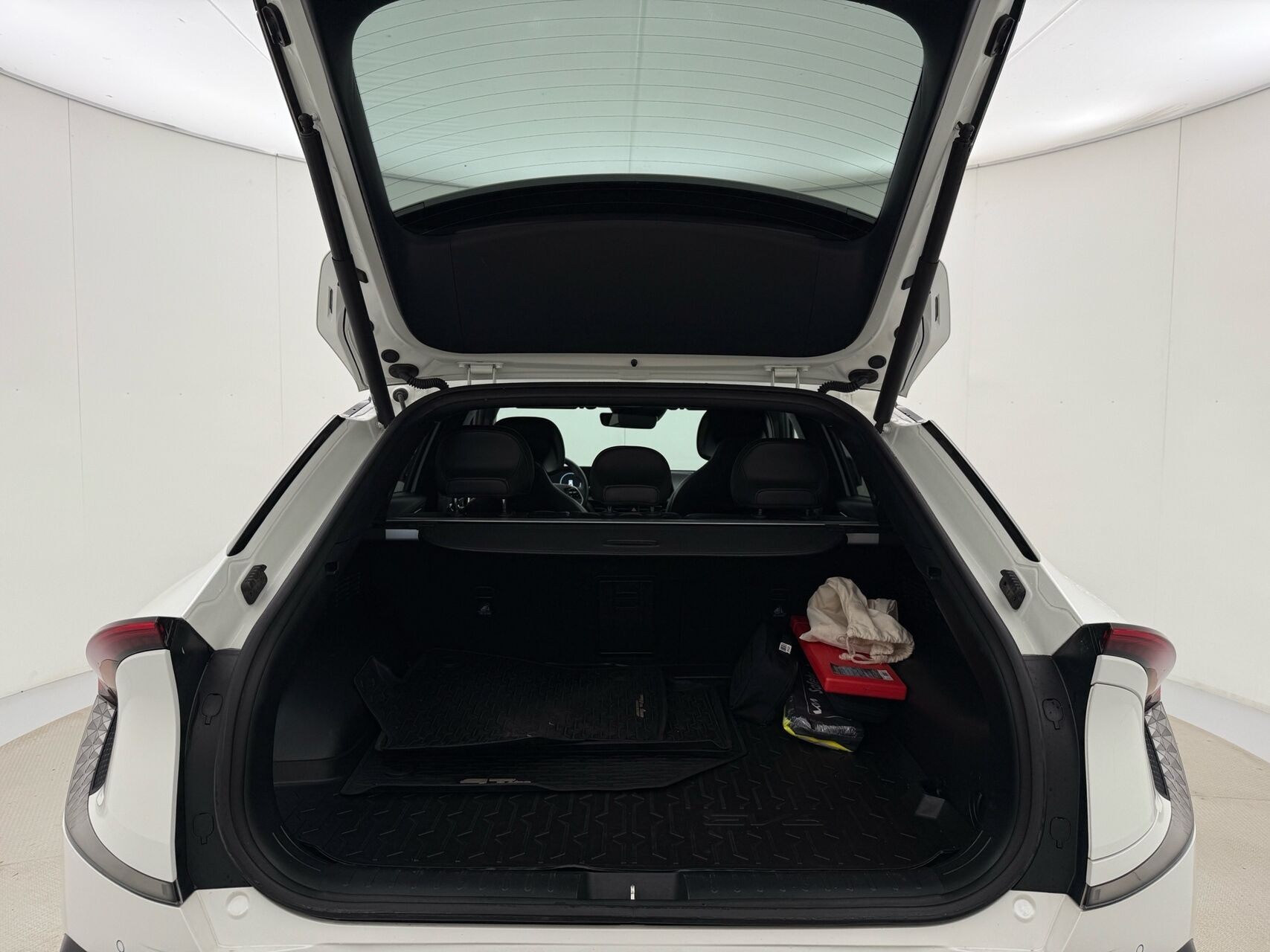 Hvid Kia EV6 fra 2023
