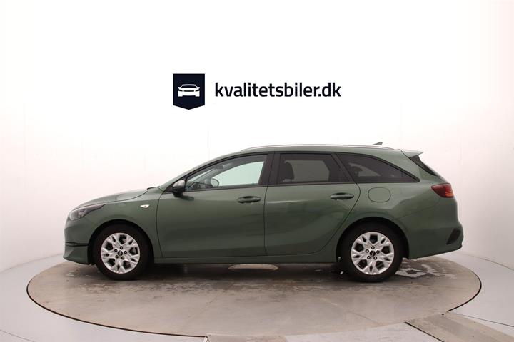 Grøn Kia Ceed fra 2023